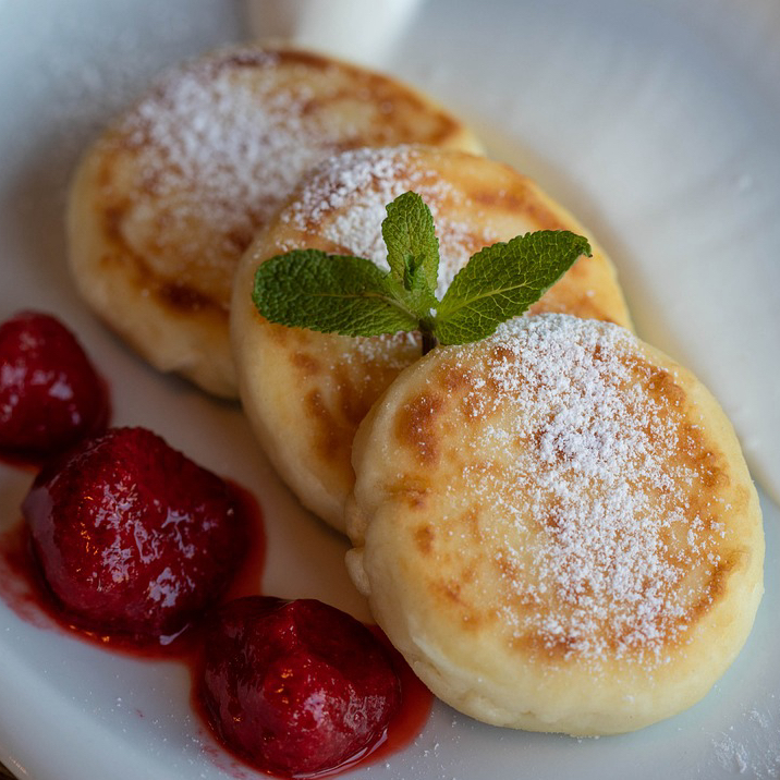 Cheesy Cakes